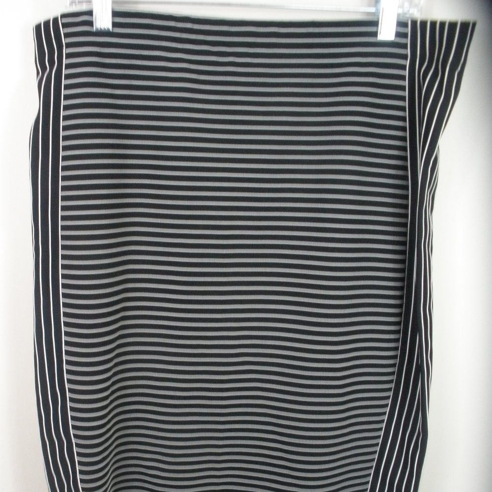 Max Studio Xl Black/White Straight Skirt